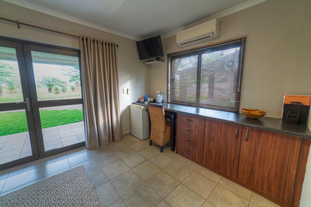 Khoi-Khoi Guesthouse Otavi Buitenkant foto