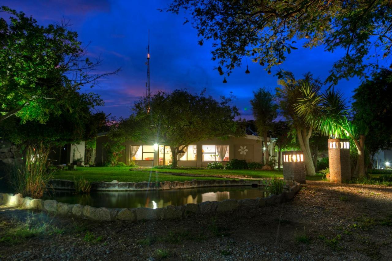 Khoi-Khoi Guesthouse Otavi Buitenkant foto