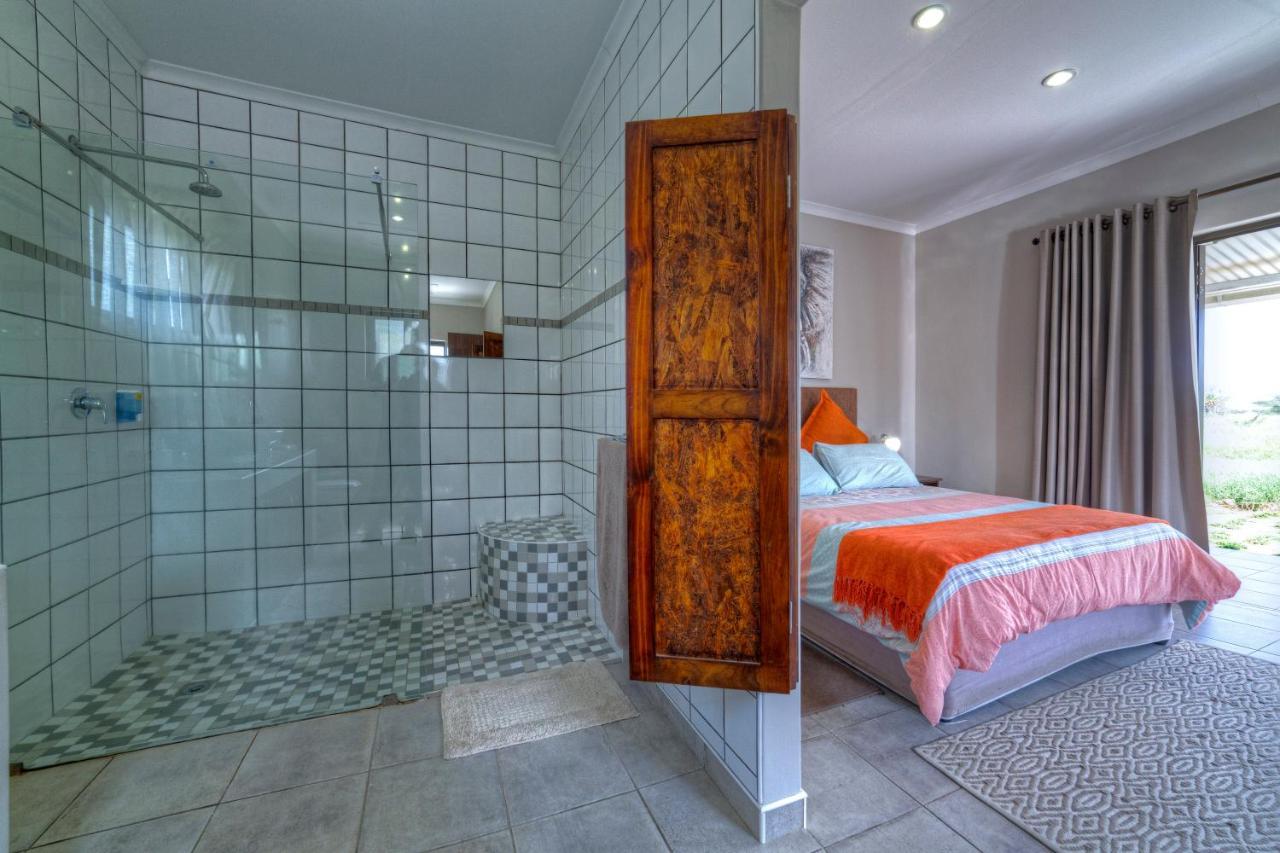 Khoi-Khoi Guesthouse Otavi Buitenkant foto
